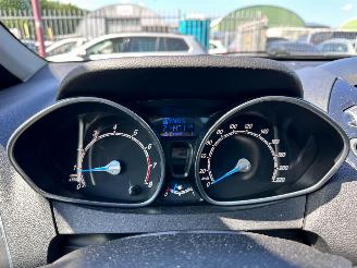 Ford B-Max 1.6 TI-VCT / AUTOMAAT / PANO / TITANIUM picture 9