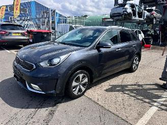 Auto incidentate Kia Niro 1.6 HYBRIDE / AUTOMAAT 2017/7