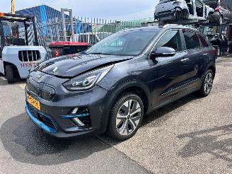 Kia e-Niro EXECUTIVE 64 KWH picture 1