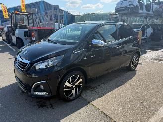 Coche accidentado Peugeot 108 1.0 AUTOMAAT 2019/4