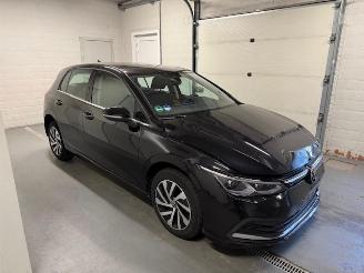 Schadeauto Volkswagen Golf  2022/7