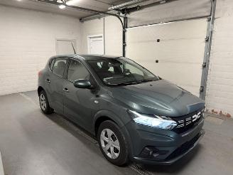 Dacia Sandero  picture 1