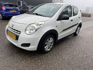Voiture accidenté Suzuki Alto 1.0 5drs 2011/1