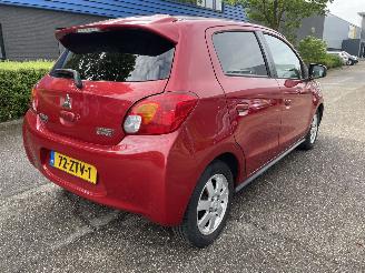 Voiture accidenté Mitsubishi Space-star 1.0 5DRS 2013/6