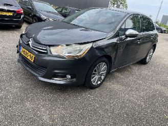 krockskadad bil auto Citroën C4 1.6 5DRS 2013/7