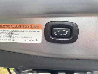 Mitsubishi Outlander 2.4 plug in hybrid picture 9