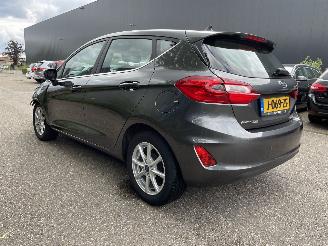 damaged passenger cars Ford Fiesta 5drs 2020/12