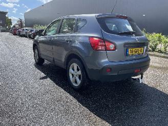 skadebil auto Nissan Qashqai 2.0 104kw 2008/8