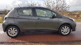 Toyota Yaris 1.5 FULL HYBRID DYNAMIC picture 7