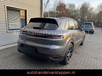 Porsche Cayenne E-Hybrid Exclusive Design Matric ACC picture 1