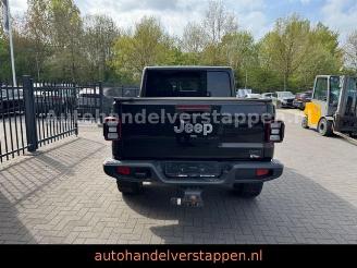 Jeep Gladiator Launch Edition 4WD Pick up picture 5