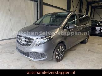 Unfallwagen Mercedes   2023/2