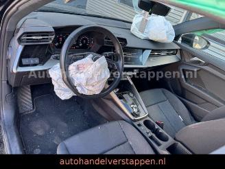 Audi A3 Limousine 30 TDI S-Line S-Tronic Matrix picture 18