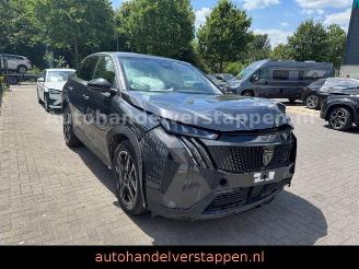 skadebil auto Peugeot 3008 Hybrid 145 Allure Automatik 2026 2026/3