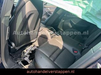 Porsche Panamera Sport Turismo 4 E-Hybrid Platinum Editi picture 16