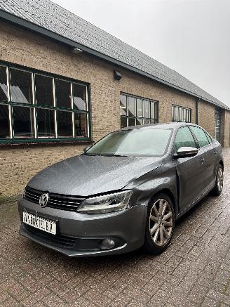 Vrakbiler auto Volkswagen Jetta 1.2 TSI Comfortline 2011/3