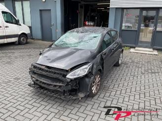 Vrakbiler auto Ford Fiesta Fiesta 7, Hatchback, 2017 1.0 EcoBoost 12V 100 2019/9