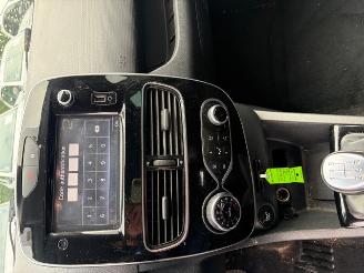 Renault Clio  picture 9