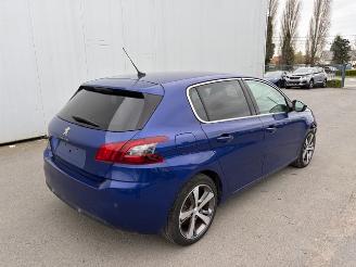 skadebil auto Peugeot 308  2020/1