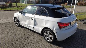 Audi A1 1.2 s edition rijdbare schade picture 4