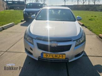 Vrakbiler auto Chevrolet Cruze Cruze (300), Sedan, 2009 / 2015 1.8 16V VVT 2010/4