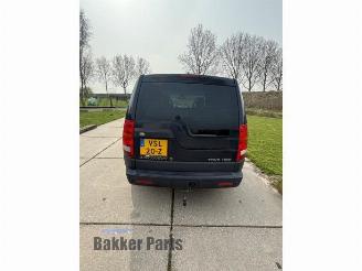 Land Rover Discovery Discovery III (LAA/TAA), Terreinwagen, 2004 / 2009 2.7 TD V6 picture 4