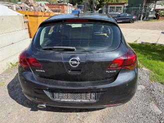 Opel Astra Astra J (PC6/PD6/PE6/PF6), Hatchback 5-drs, 2009 / 2015 1.4 Turbo 16V picture 5