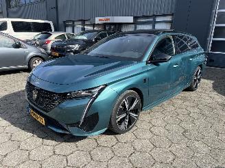 damaged passenger cars Peugeot 308 SW 1.6 Plug-in Hybrid GT 180 2024/1