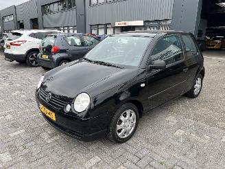 skadebil auto Volkswagen Lupo 1.4 Comfortline 2003/1
