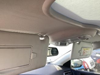 Peugeot 308 308 SW (L4/L9/LC/LJ/LR), Combi 5-drs, 2014 / 2021 1.6 BlueHDi 120 picture 17