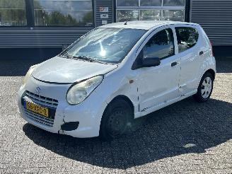 krockskadad bil auto Suzuki Alto 1.0 Comfort 2012/6