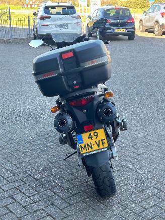 Suzuki DL 1000 V-storm  picture 4