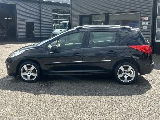Peugeot 207 SW 1.6 VTI Premiere picture 2
