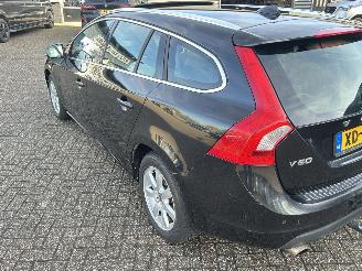 Volvo V-60 2.0 T5 Kinetic 245PK Automaat picture 30