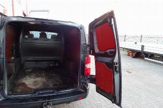 Peugeot Expert 2.0 BlueHDI 145 Long Premium DC 5 zits picture 17