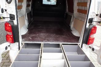 Citroën Jumpy 2.0 BlueHDI 120 M Club airco trekhaak imperiaal 2 x schuifdeur direct inzetbaar picture 12