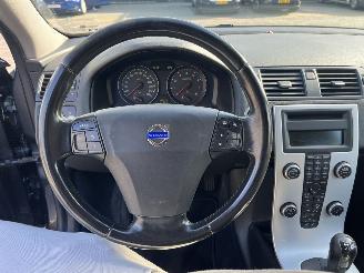 Volvo V-50 2.0F R-Design Pro Edition picture 12