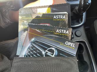 Opel Astra 1.0 Business+ picture 21