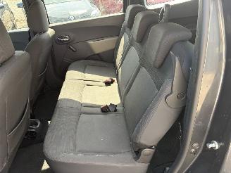 Dacia Lodgy 1.2 TCE Laureate 7-pers. AIRCO CRUISE picture 10