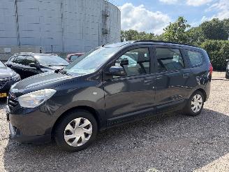 Dacia Lodgy 1.2 TCE Laureate 7-pers. AIRCO CRUISE picture 2