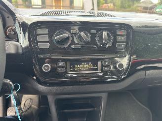 Volkswagen Up! 1.0 move up! picture 13