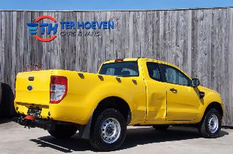 Ford Ranger 2.2 TDCi XL SuperCab 4X4 Airco Cruise Camera Trekhaak 110KW Euro 5 picture 3