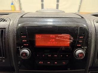 Peugeot Boxer 2.0BlueHDI 120kW Bakwagen picture 15