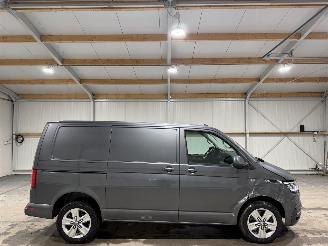 krockskadad bil bedrijf Volkswagen Transporter 2.0TDI 146kW Automaat 32 Bulli 2020/7