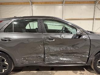 Kia e-Niro 64.8kWh 150kW Comfortline EV picture 20