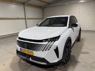 Peugeot e-3008 73kWh 157kW Allure Avantage picture 10