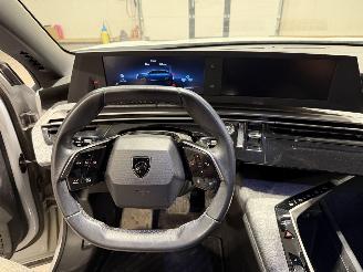 Peugeot e-3008 73kWh 157kW Allure Avantage picture 31