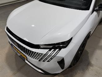 Peugeot e-3008 73kWh 157kW Allure Avantage picture 21
