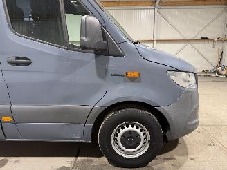 Mercedes eSprinter 55kWh L2-H2 Automaat picture 18