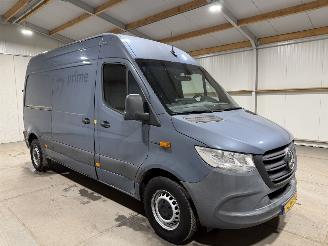 Mercedes eSprinter 55kWh L2-H2 Automaat picture 2